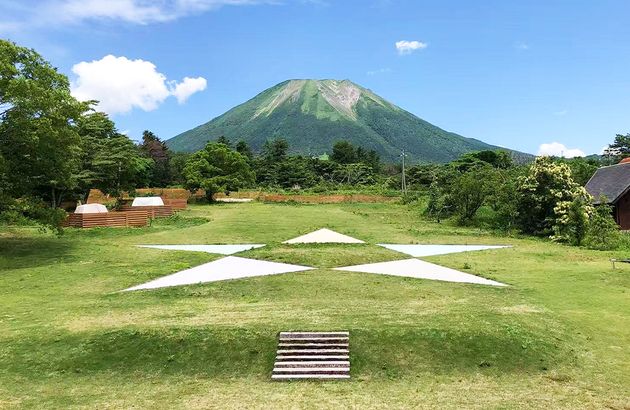 自然とアートの饗宴　～沢田ベース＆西日本最大級フラワーパークとっとり花回廊の癒しの旅～